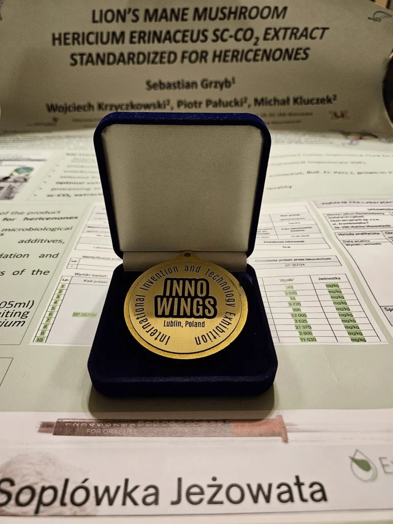 eh-award-medal-768x1024-01